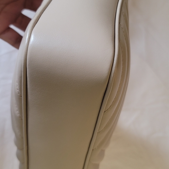 BRAND NEW Lou Camera Crossbody Bag in quilted leather - Picture 16 of 16